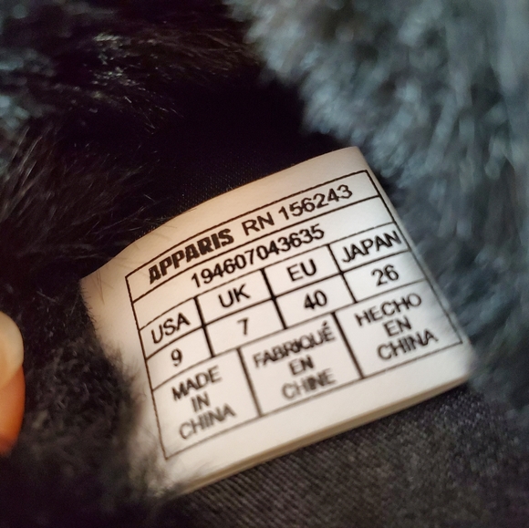 NWT$100 Apparis Black Faux Fur Biba Noir Slides Slip-on Slippers Sz 9 - Picture 14 of 16